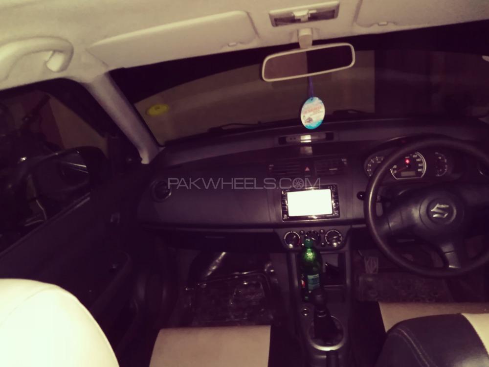 Suzuki Swift 2011 for Sale in Lahore Suzuki Swift 2011 for Sale in Lahore Image-6