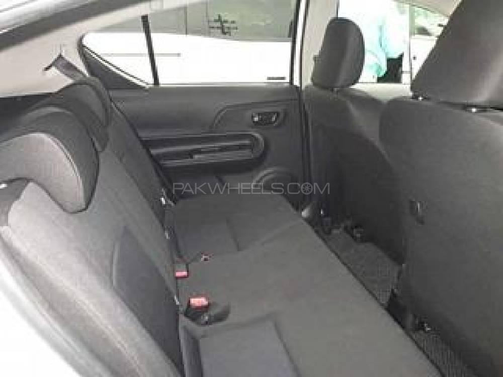 Toyota Aqua 2017 for Sale in Peshawar Toyota Aqua 2017 for Sale in Peshawar Image-7