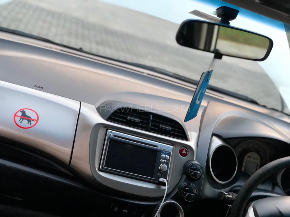 Honda Fit 2011 for Sale in Gujranwala Honda Fit 2011 for Sale in Gujranwala Image-14
