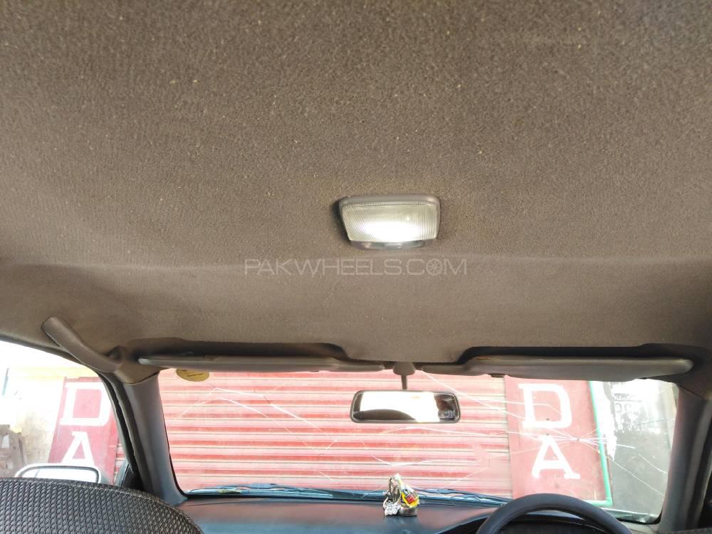 Nissan Sunny 2001 for Sale in Jaranwala Nissan Sunny 2001 for Sale in Jaranwala Image-12