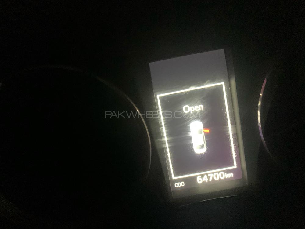 Toyota Corolla 2017 for Sale in Faisalabad Toyota Corolla 2017 for Sale in Faisalabad Image-10