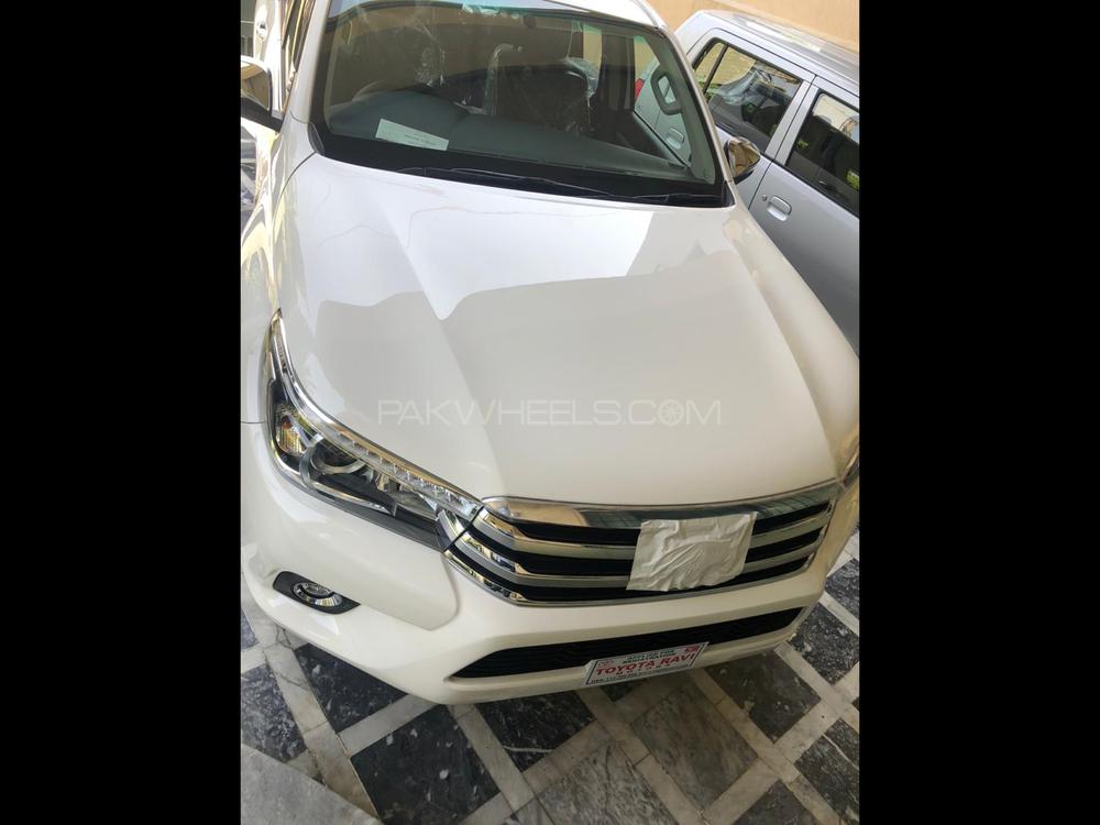 Toyota Hilux 2020 for Sale in Lahore Toyota Hilux 2020 for Sale in Lahore Image-3