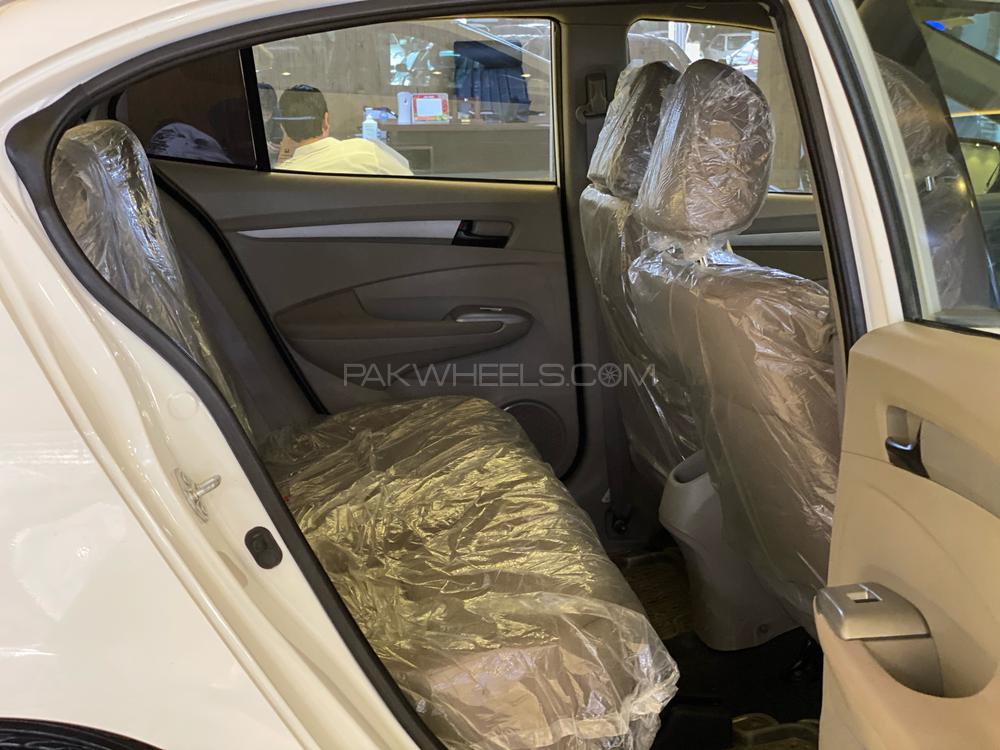 Honda City 2016 for Sale in Peshawar Honda City 2016 for Sale in Peshawar Image-10