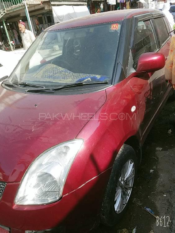 Suzuki Swift 2013 for Sale in Nowshera cantt Image-1