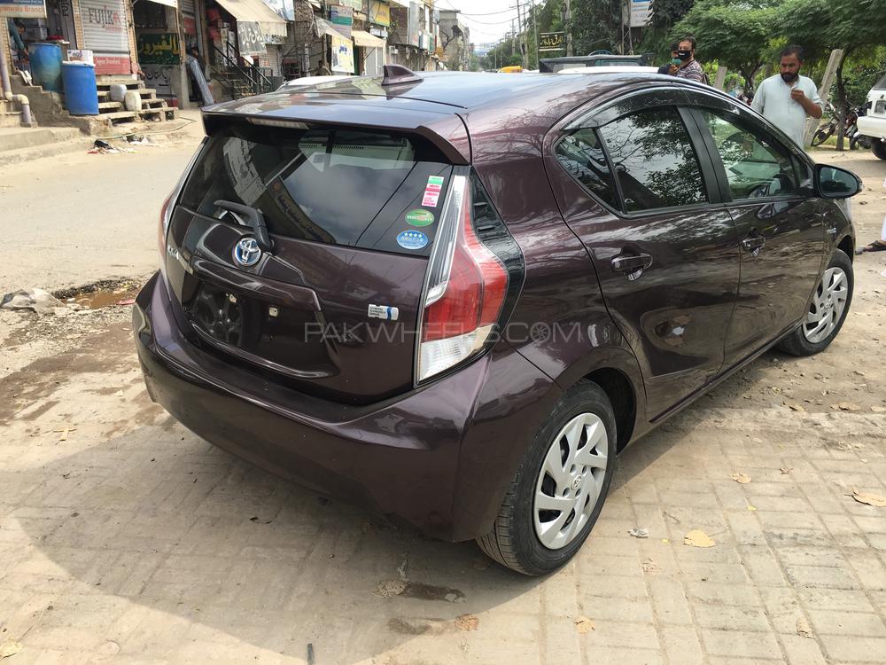 Toyota Aqua 2016 for Sale in Gujranwala Toyota Aqua 2016 for Sale in Gujranwala Image-3