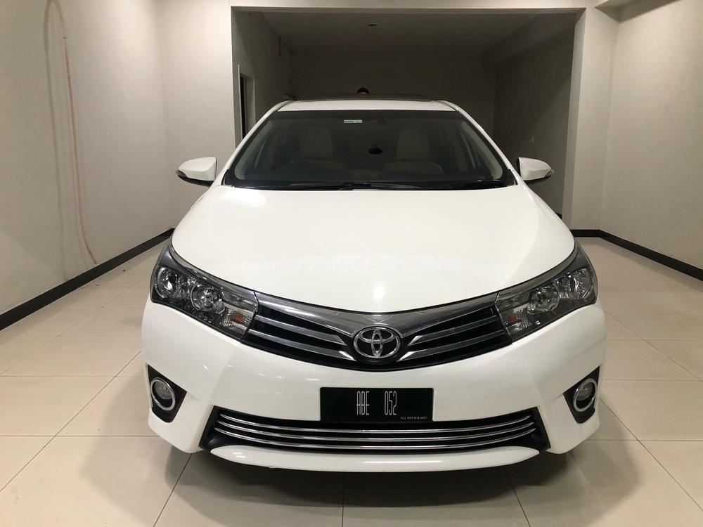 Toyota Corolla 2016 for Sale in Peshawar Image-1