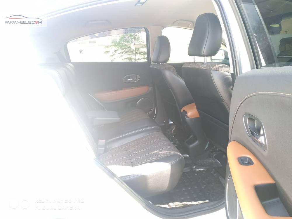 Honda Vezel 2016 for Sale in Islamabad Honda Vezel 2016 for Sale in Islamabad Image-8
