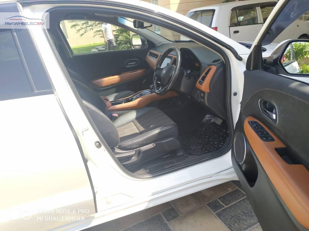 Honda Vezel 2016 for Sale in Islamabad Honda Vezel 2016 for Sale in Islamabad Image-17