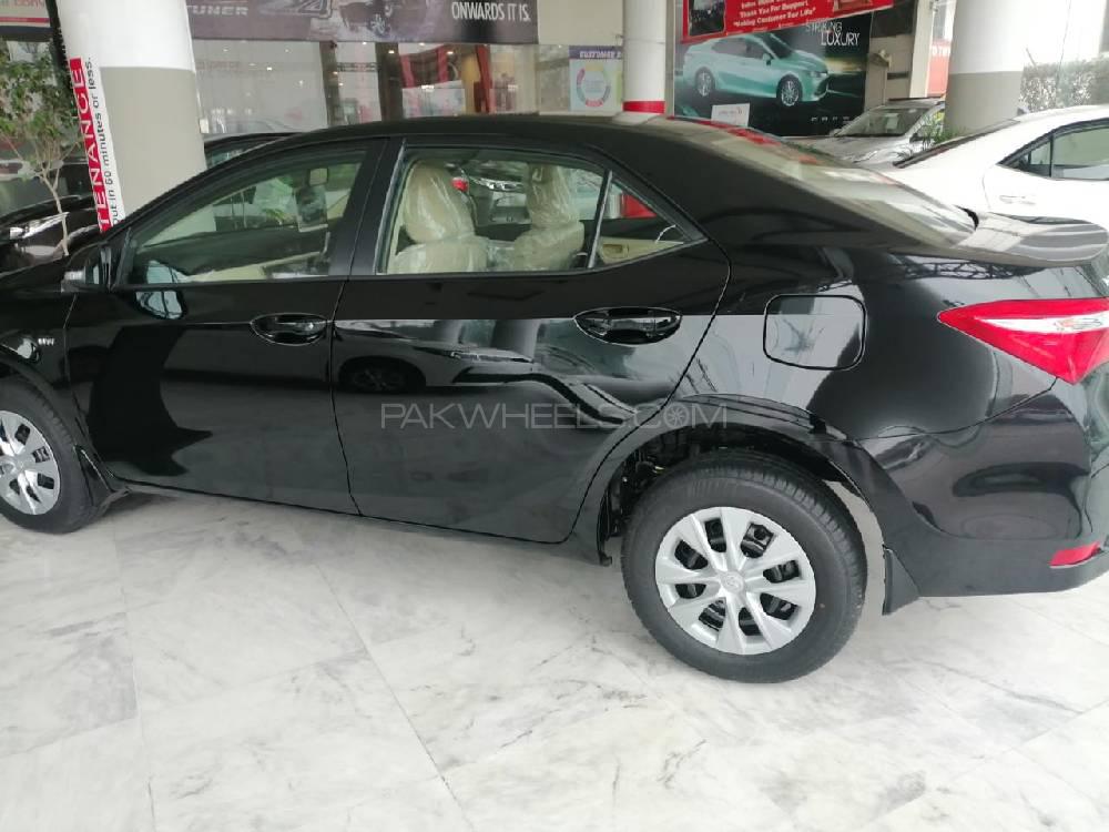 Toyota Corolla 2020 for Sale in Lahore Toyota Corolla 2020 for Sale in Lahore Image-2