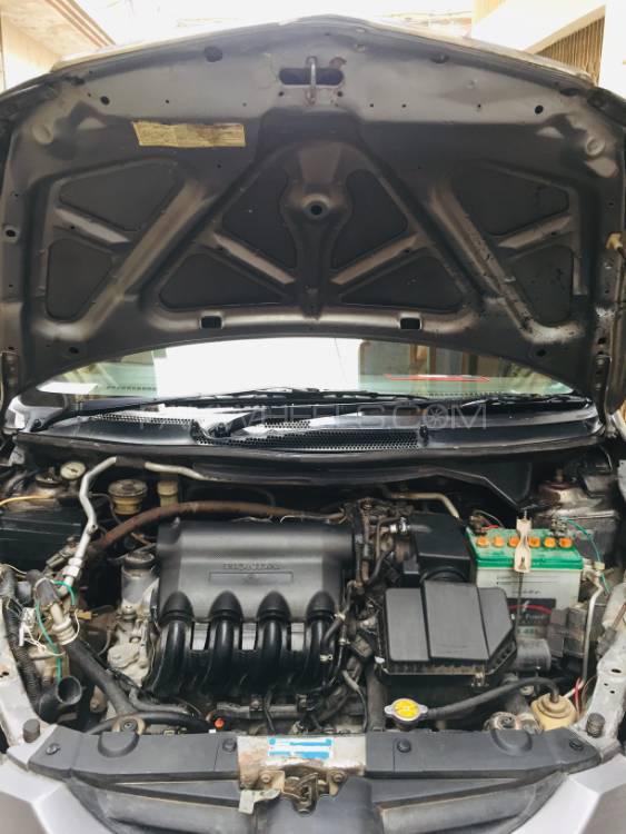 Honda City 2004 for Sale in Peshawar Honda City 2004 for Sale in Peshawar Image-5