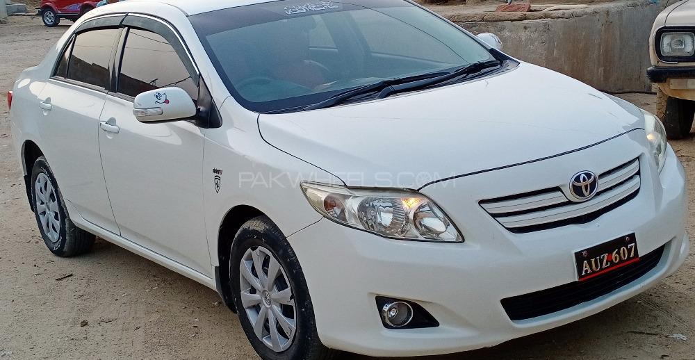 Toyota Corolla 2011 for Sale in Guddu Image-1