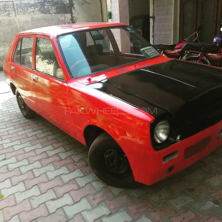 Toyota Starlet - 1978  Toyota Starlet - 1978  Image-5