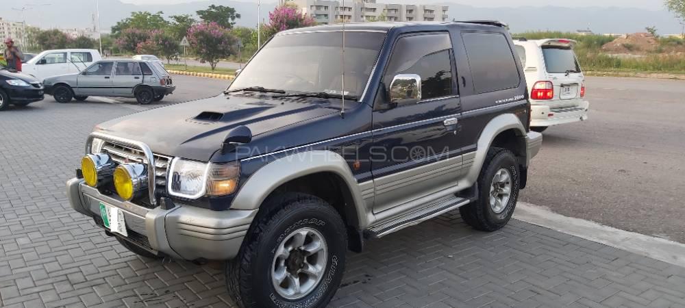 Mitsubishi Pajero 1993 for Sale in Islamabad Mitsubishi Pajero 1993 for Sale in Islamabad Image-2