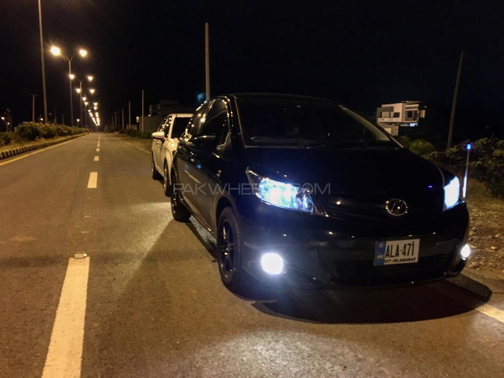 Toyota Vitz 2014 for Sale in Peshawar Image-1