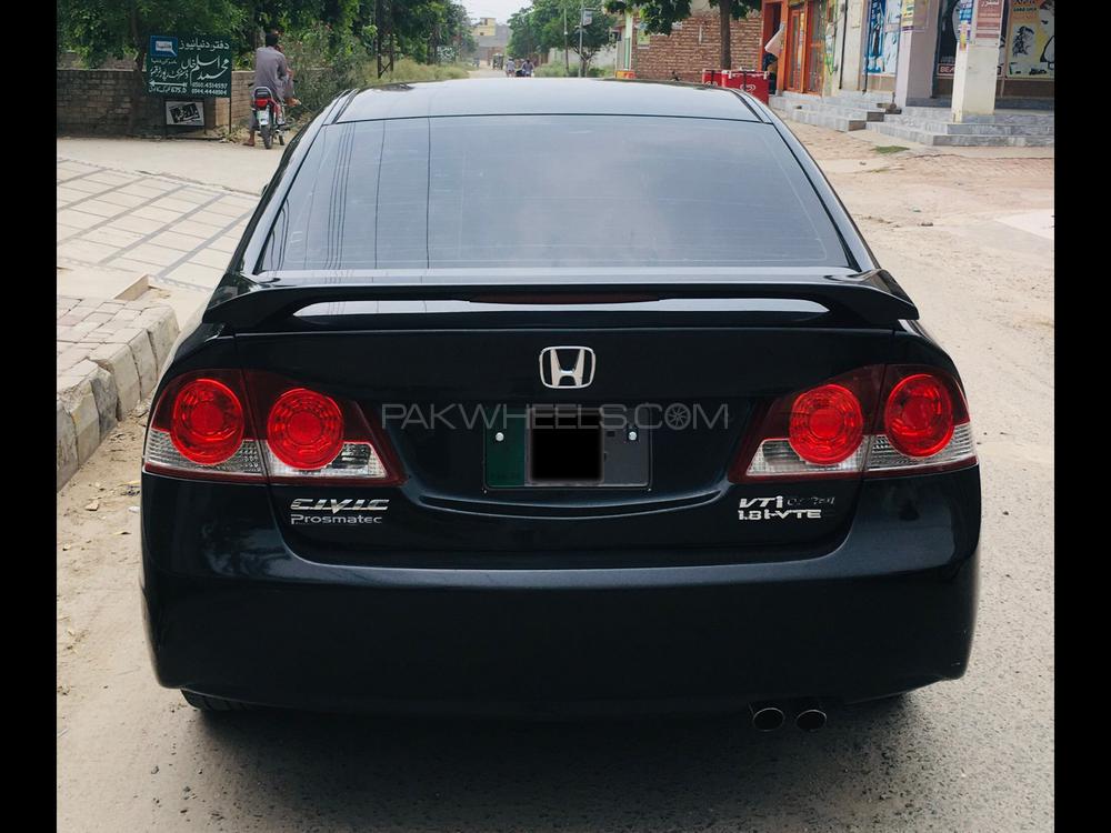 Honda Civic 2011 for Sale in Lahore Image-1