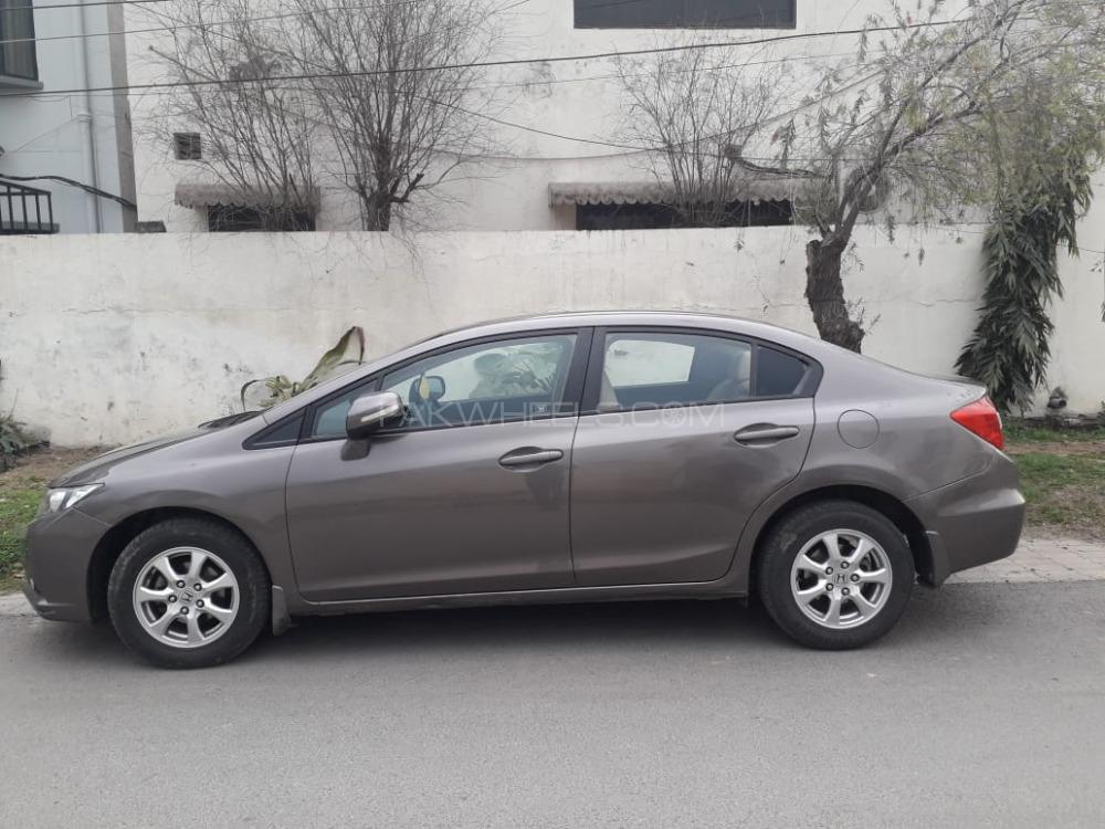 Honda Civic 2014 for Sale in Lahore Image-1