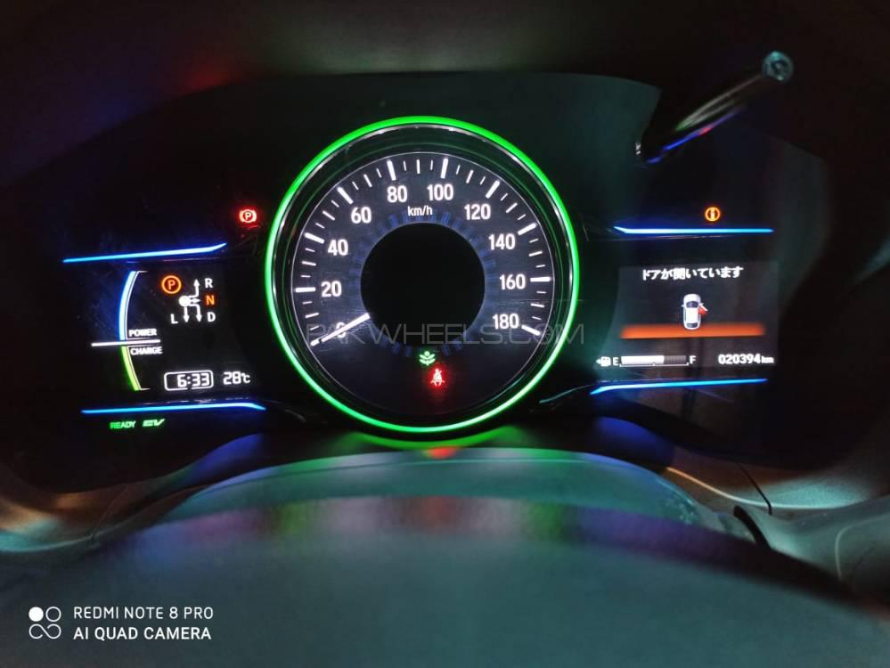 Honda Vezel 2014 for Sale in Islamabad Honda Vezel 2014 for Sale in Islamabad Image-8