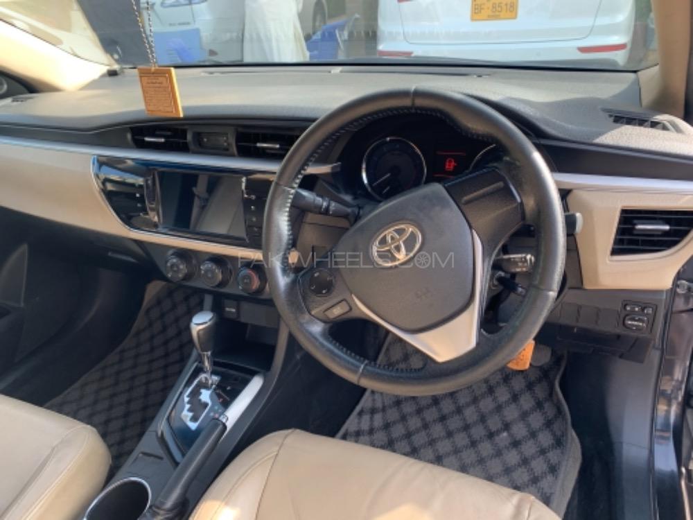 Toyota Corolla 2015 for Sale in Karachi Toyota Corolla 2015 for Sale in Karachi Image-6