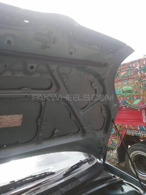 Toyota Vitz 2001 for Sale in Nowshera Toyota Vitz 2001 for Sale in Nowshera Image-7