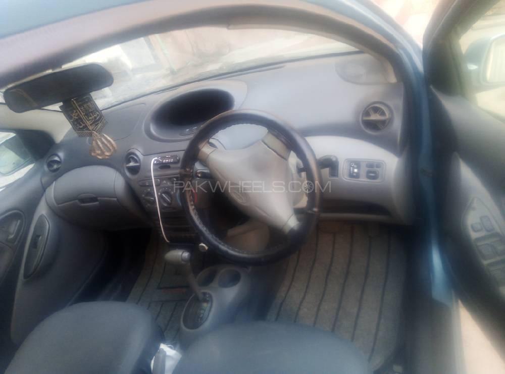 Toyota Vitz 2001 for Sale in Nowshera Toyota Vitz 2001 for Sale in Nowshera Image-13