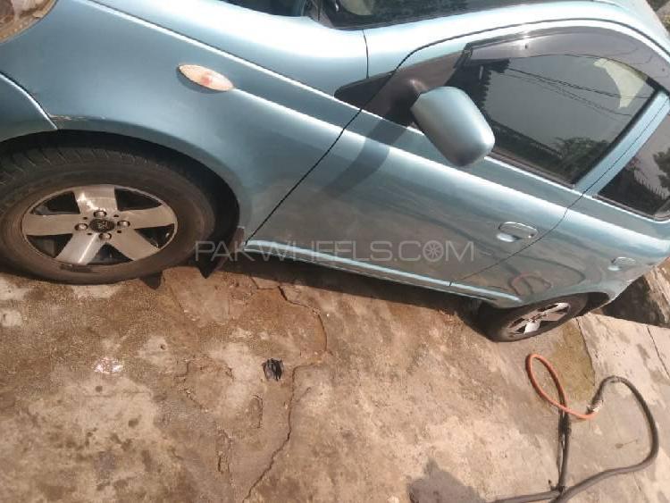 Toyota Vitz 2001 for Sale in Nowshera Image-1