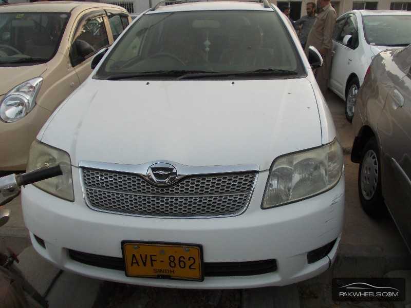 Toyota Corolla Fielder 2007 for Sale in Karachi Image-1