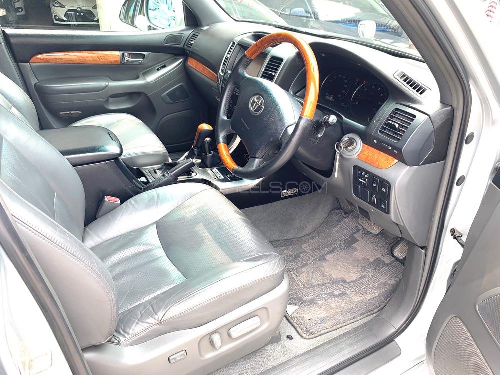 Toyota Prado 2004 for Sale in Lahore Toyota Prado 2004 for Sale in Lahore Image-11