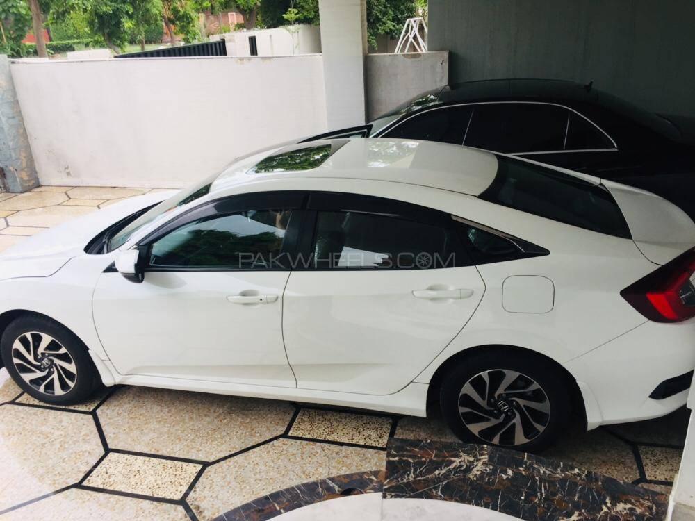 Honda Civic 2018 for Sale in Lahore Honda Civic 2018 for Sale in Lahore Image-5