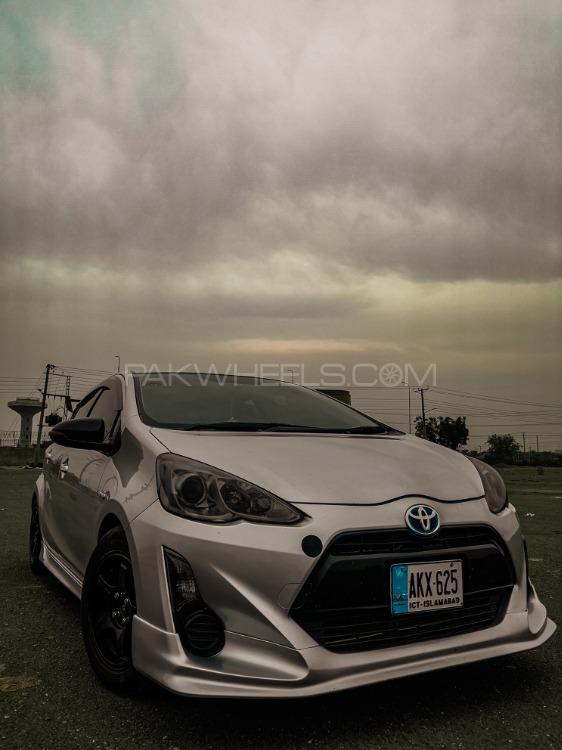 Toyota Aqua - 2016  Toyota Aqua - 2016  Image-3