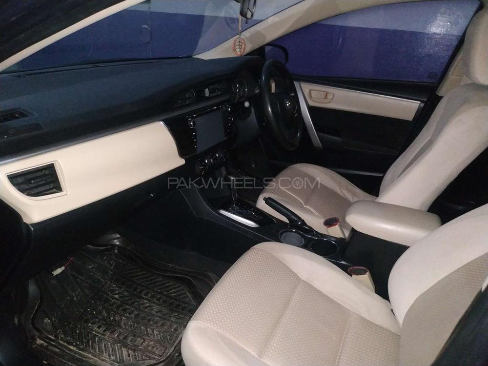Toyota Corolla 2014 for Sale in Peshawar Toyota Corolla 2014 for Sale in Peshawar Image-3