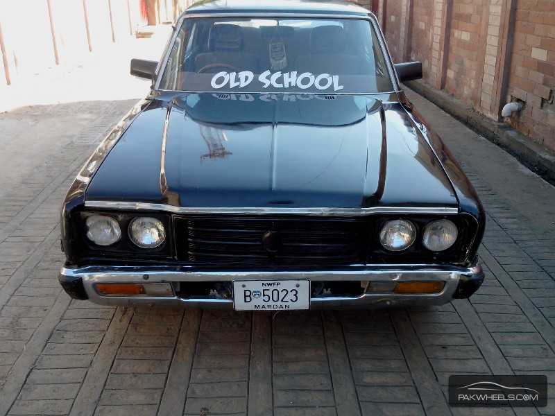 Toyota Crown 1975 for Sale in Peshawar Image-1