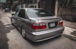 ہونڈا سوک - 2000