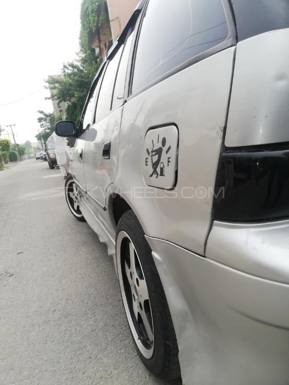 Suzuki Cultus - 2004  Suzuki Cultus - 2004  Image-3