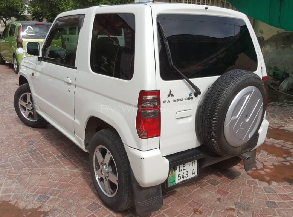 Mitsubishi Pajero Mini 2012 for Sale in Lahore Mitsubishi Pajero Mini 2012 for Sale in Lahore Image-5