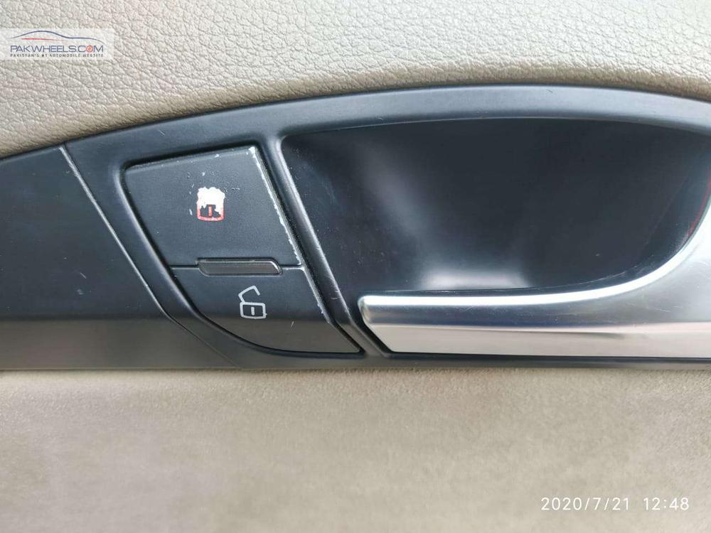 آوڈی کیو 7 2008 for Sale in لاہور آوڈی کیو 7 2008 for Sale in لاہور Image-25