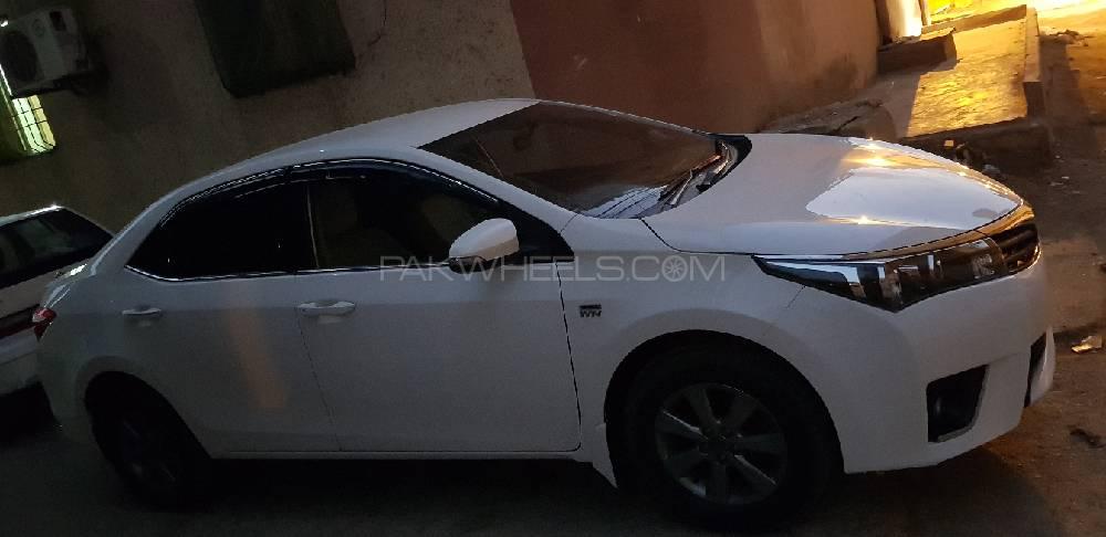 Toyota Corolla 2016 for Sale in Nowshera Image-1