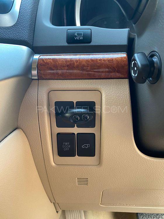 Toyota Land Cruiser 2014 for Sale in Gujranwala Toyota Land Cruiser 2014 for Sale in Gujranwala Image-23