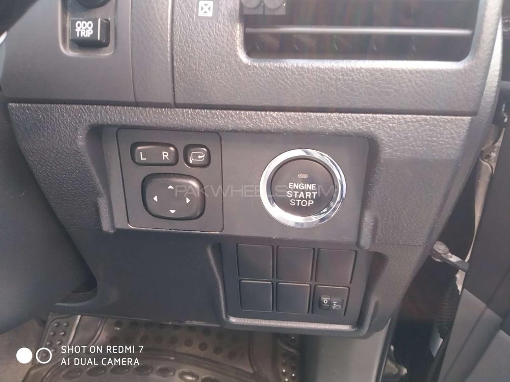 Toyota Prado 2013 for Sale in Lahore Toyota Prado 2013 for Sale in Lahore Image-4