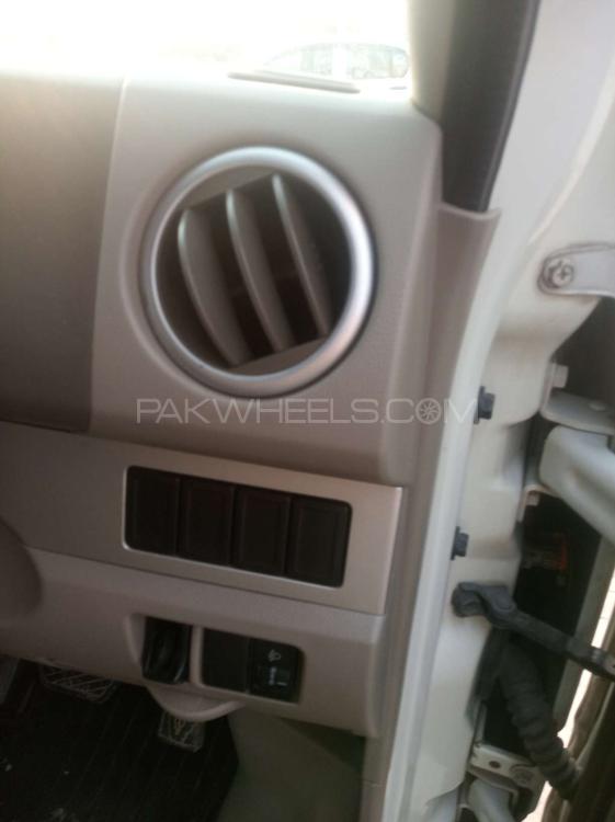 مازدا اسکرم ویگن 2012 for Sale in گجرانوالہ مازدا اسکرم ویگن 2012 for Sale in گجرانوالہ Image-9