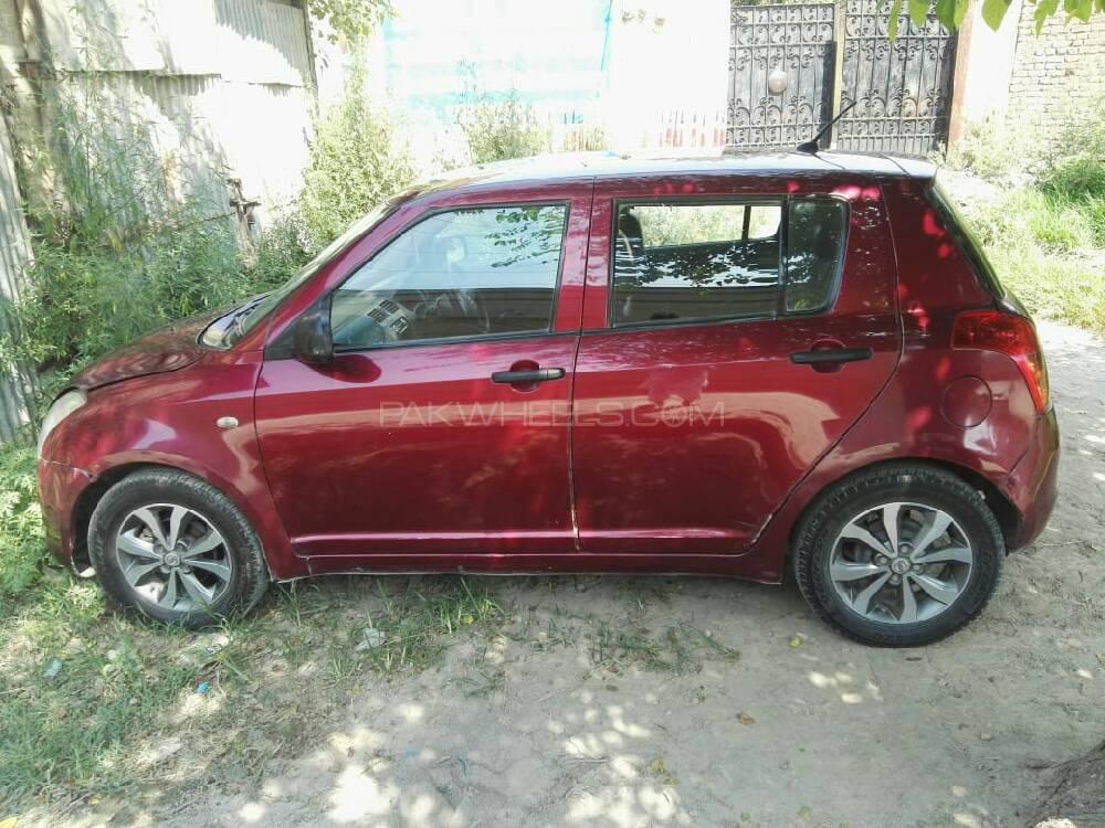 Suzuki Swift 2011 for Sale in Haripur Image-1