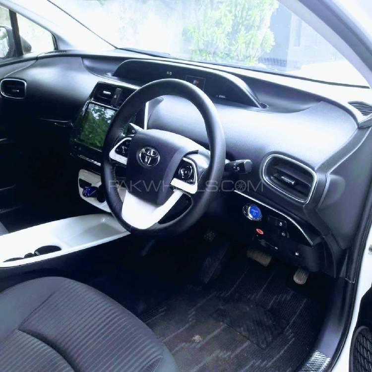 Toyota Prius 2016 for Sale in Islamabad Toyota Prius 2016 for Sale in Islamabad Image-7