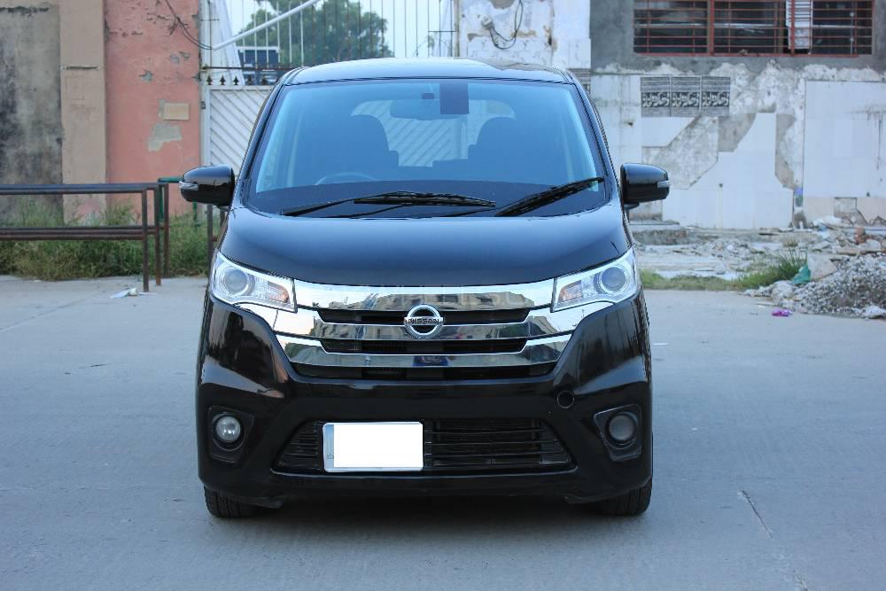 Nissan Dayz Highway Star 2015 for Sale in Islamabad Image-1