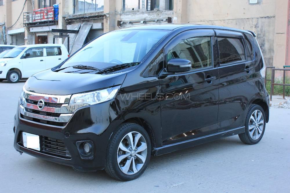 Nissan Dayz Highway Star 2015 for Sale in Islamabad Nissan Dayz Highway Star 2015 for Sale in Islamabad Image-7