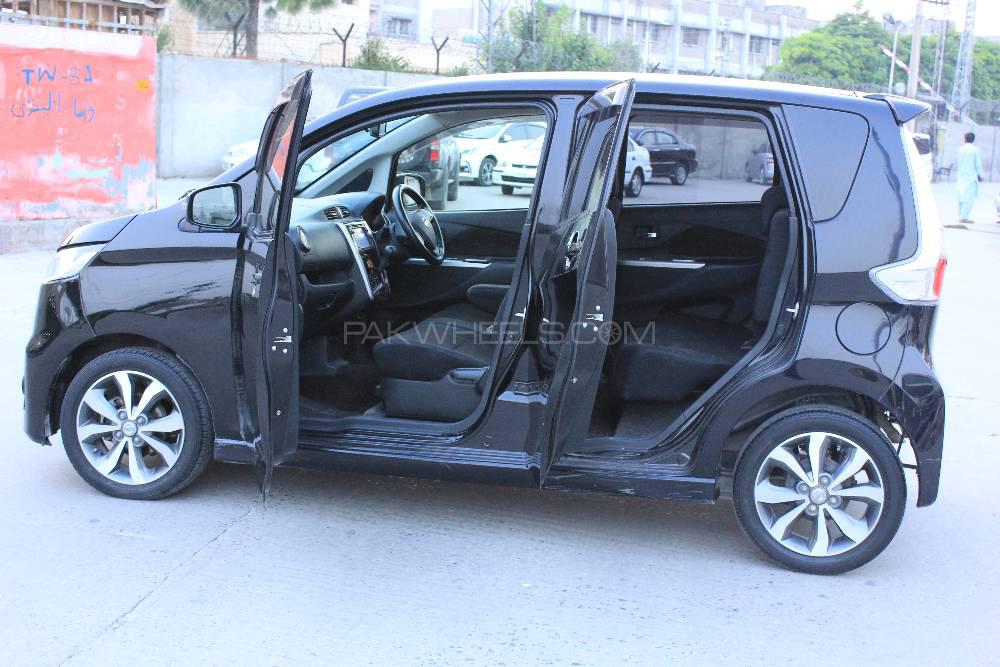 Nissan Dayz Highway Star 2015 for Sale in Islamabad Nissan Dayz Highway Star 2015 for Sale in Islamabad Image-12