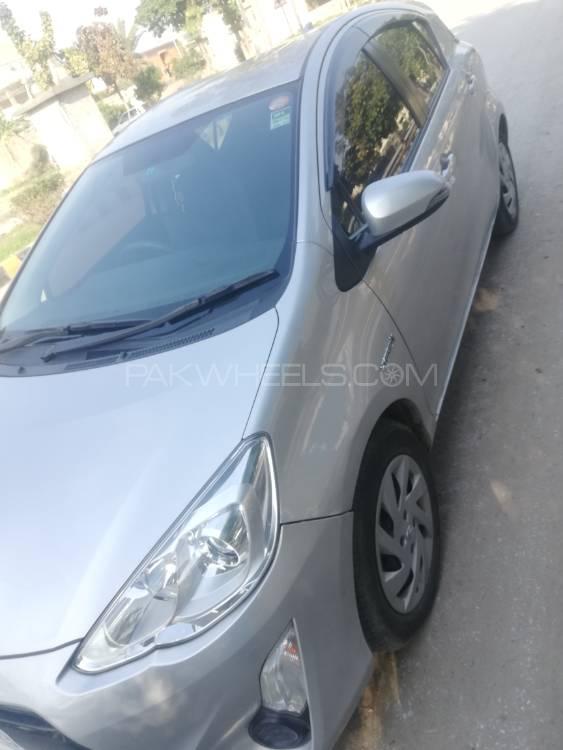 Toyota Aqua 2015 for Sale in Peshawar Toyota Aqua 2015 for Sale in Peshawar Image-3