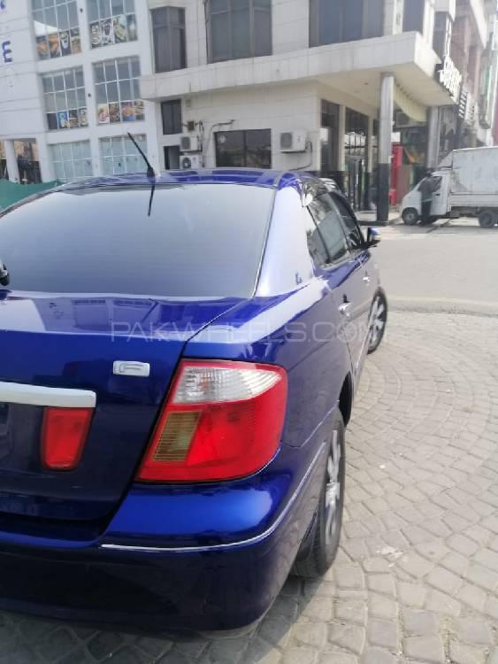Toyota Premio 2003 for Sale in Lahore Image-1