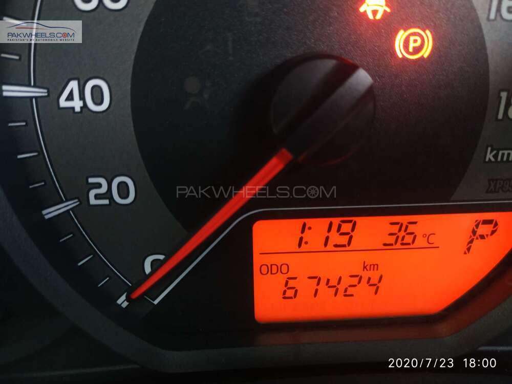 Toyota Vitz 2015 for Sale in Lahore Toyota Vitz 2015 for Sale in Lahore Image-3