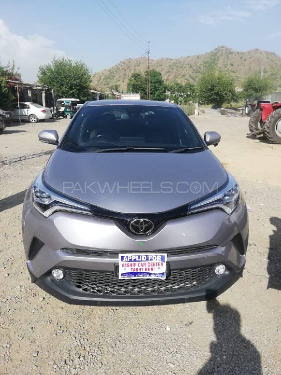 Toyota C-HR 2017 for Sale in Takhtbai Image-1