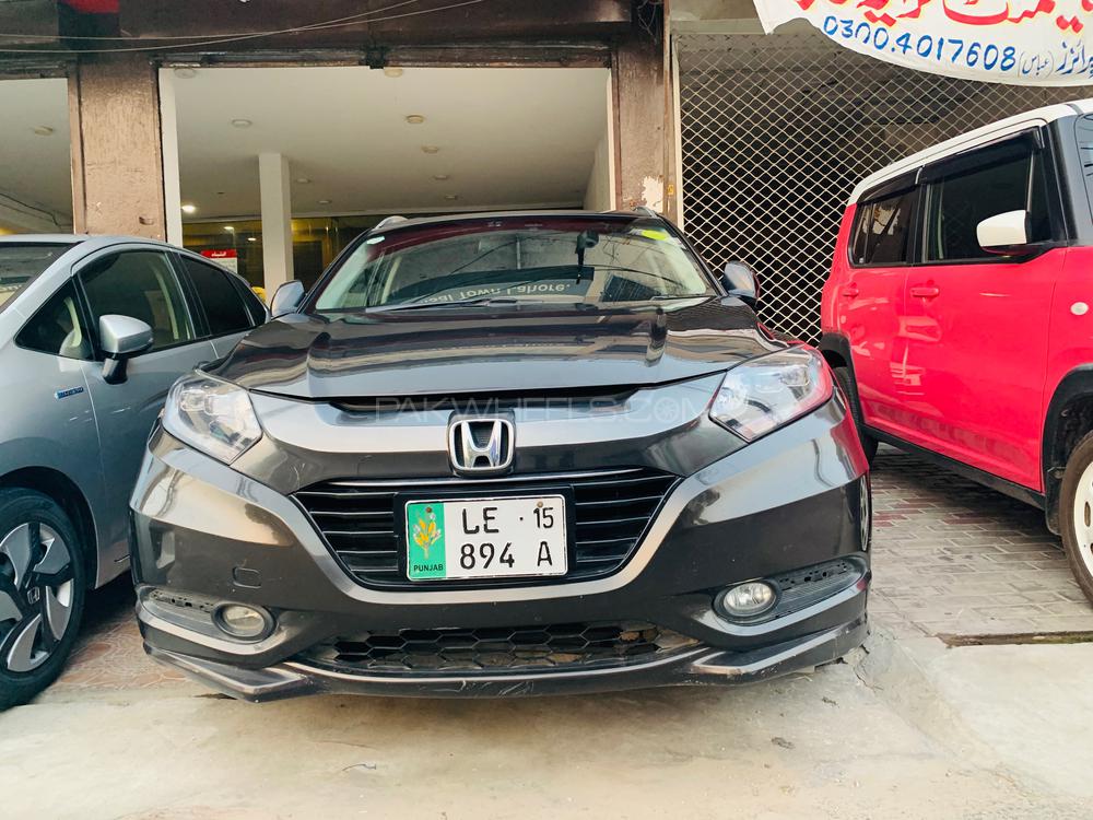 Honda Vezel 2015 for Sale in Lahore Image-1