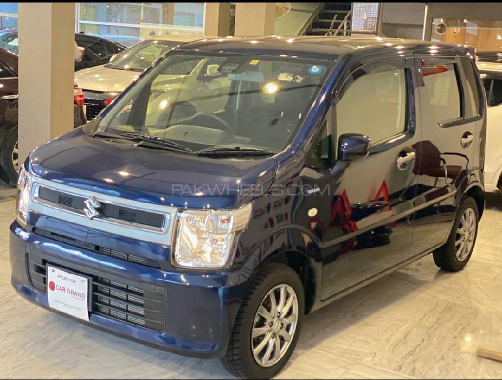 سوزوکی ویگن آر 2018 for Sale in پشاور سوزوکی ویگن آر 2018 for Sale in پشاور Image-4